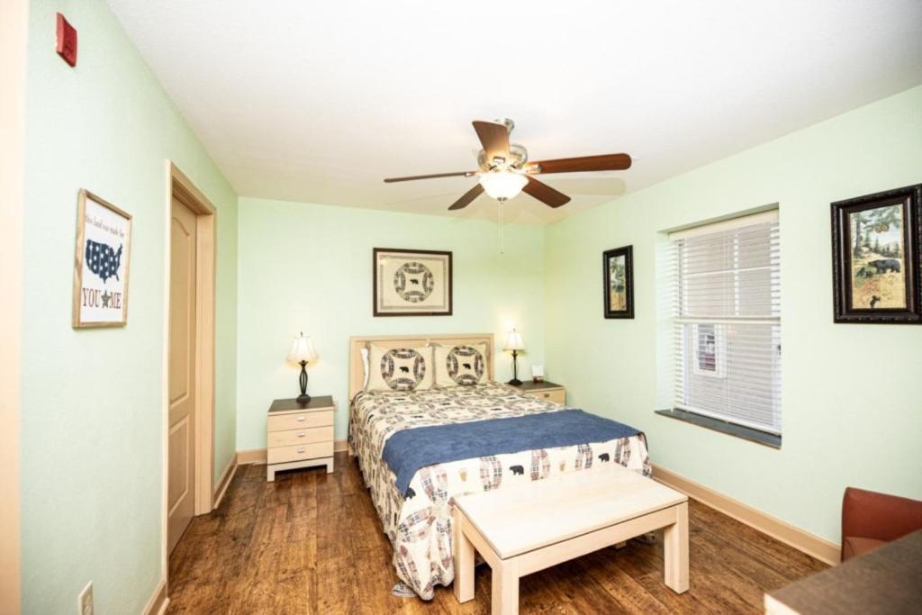 Mvc - Unit 1302 - The Cove Apartment พิเจนฟอร์จ ภายนอก รูปภาพ